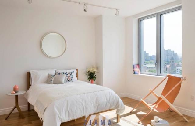 300 Ashland Place photos photos