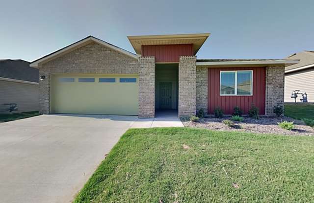 Spacious 4 Bedroom 2 Bathroom Home in Yukon Schools photos photos