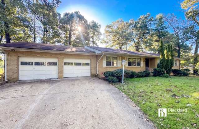 5104 Ludlow Drive Gallery 2