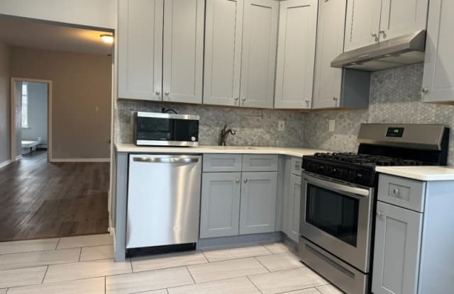 150 E Main St - 150 East Main Street, Rockaway, NJ 07866
