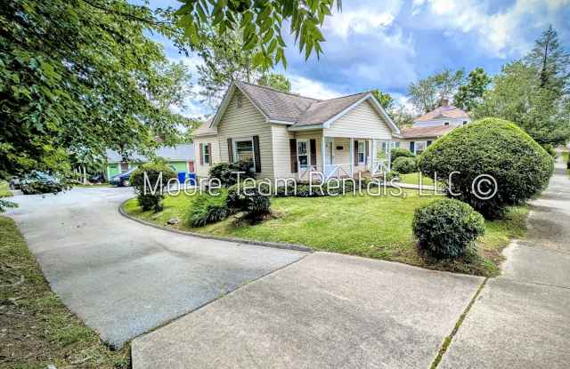 2 Bed House with Washer/Dryer photos photos 2 Bed House with Washer/Dryer photos photos