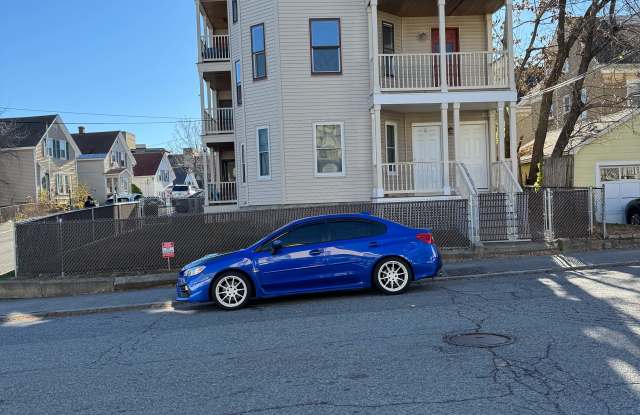 187-189 White St - 187 White Street, Lowell, MA 01854