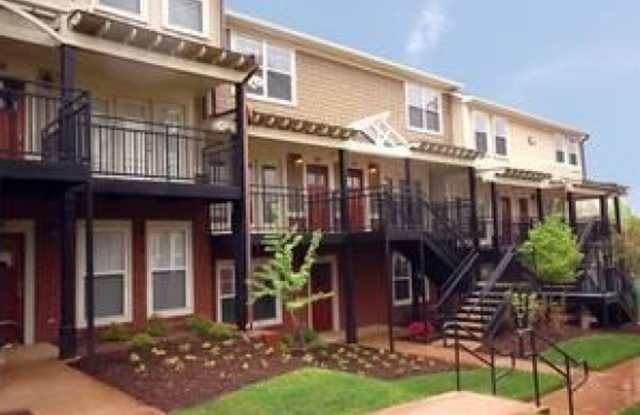 1830 Candlewood Court #208 photos photos