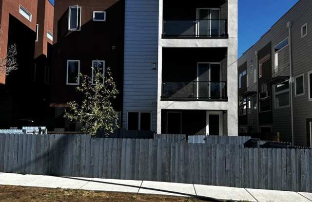 Available Early March!! Briaght and light with fantastic Views!! - 1250 Quitman Street, Denver, CO 80204