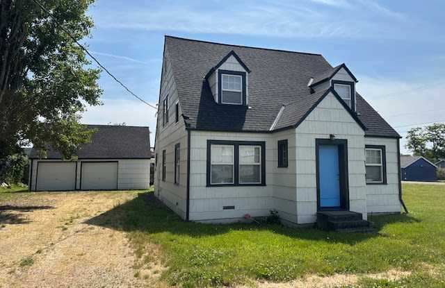 9419 Portland Avenue East photos photos