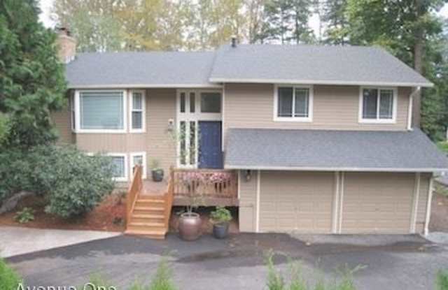 6216 116th Ave NE - 6216 116th Avenue Northeast, Kirkland, WA 98033