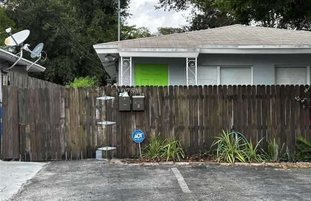 1077 NE 32nd St - 1077 Northeast 32nd Street, Oakland Park, FL 33334