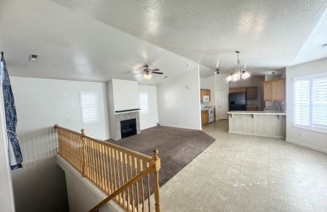 344 N Dover Ln - 344 North Dover Lane, Washington, UT 84780