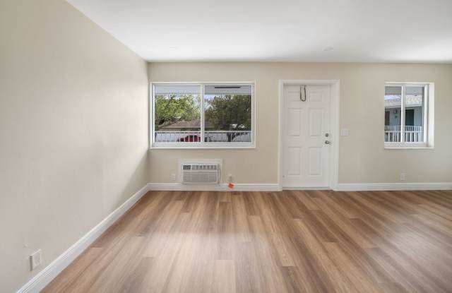 Newly Renovated spacious one bedroom one bathroom Gallery 4