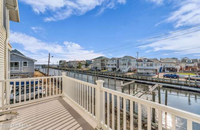 2 Bedle Place photos photos