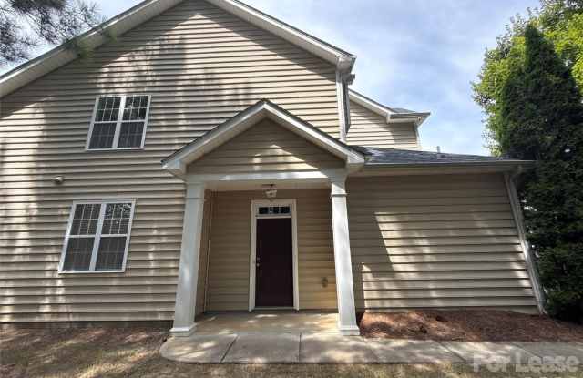 11907 Red Rust Lane Gallery 3