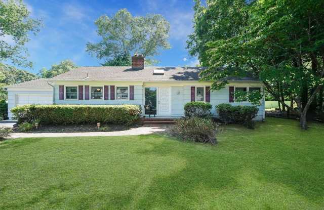52 Fulton Avenue - 52 Fulton Avenue, Smithtown, NY 11787