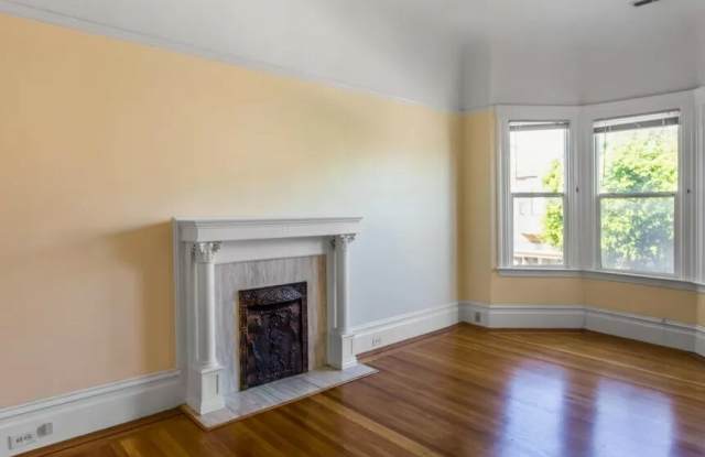 412 Cortland Avenue Gallery 4