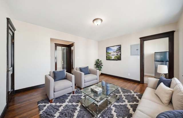 41 Richardson Ave unit: 12 photos photos