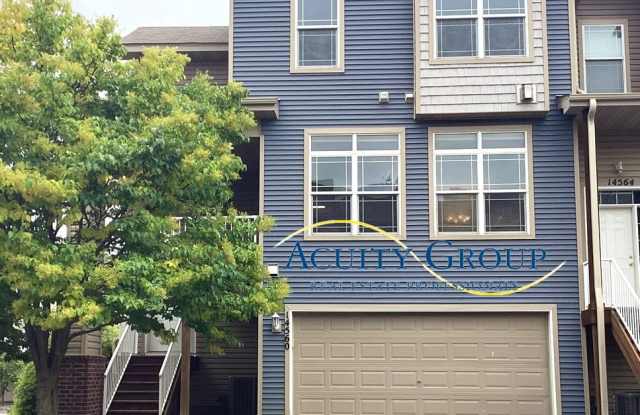 3BR, 3BA End-Unit Townhome in Ramsey photos photos