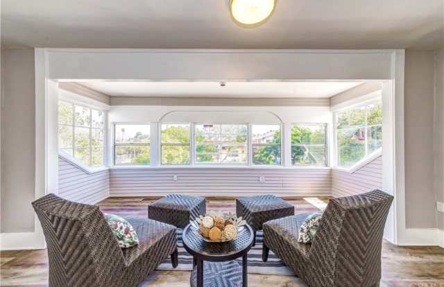 2903 Raymond Avenue - 2903 S Raymond Ave, Los Angeles, CA 90007