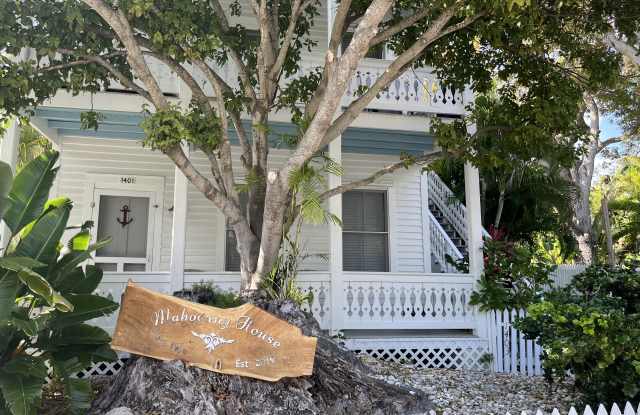 1401 Newton Street photos photos