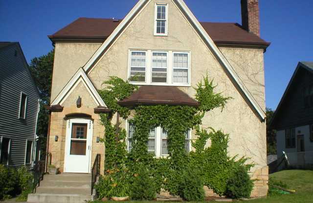 4843 Nicollet Ave photos photos