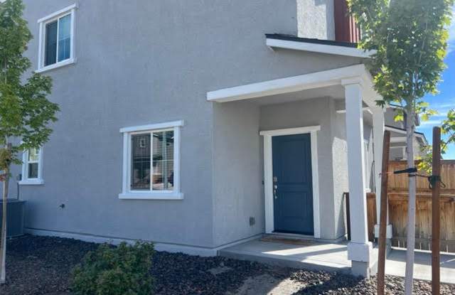 Convenient and Clean Condo photos photos