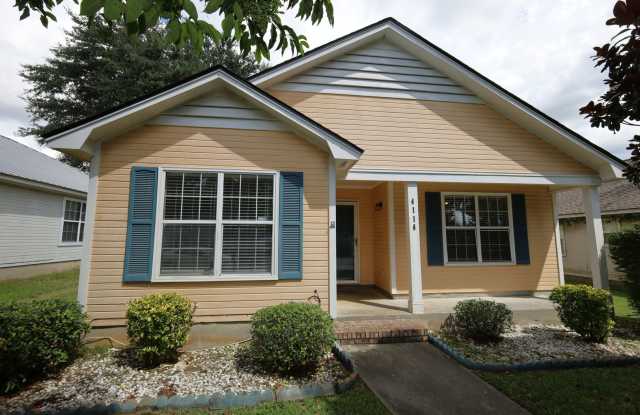 4116 Hamilton Circle Gallery 1