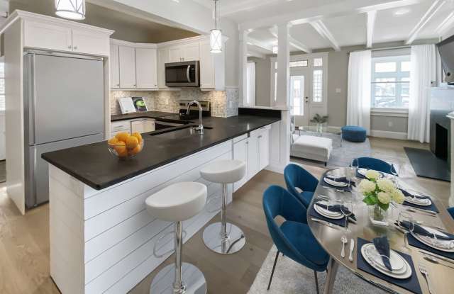 Fully Renovated 4 Bedroom/3 Bathroom in Conshohocken! photos photos