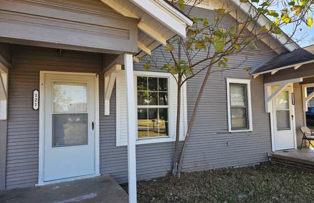 1 Bed 1 Bath For Rent 50% off first month rent photos photos