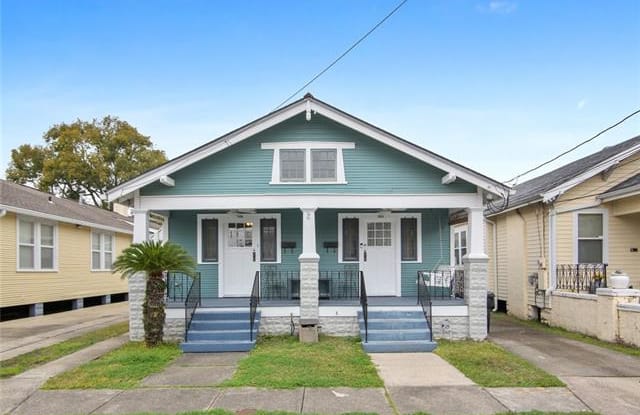 731 LOUQUE Place - 731 Louque Place, New Orleans, LA 70124