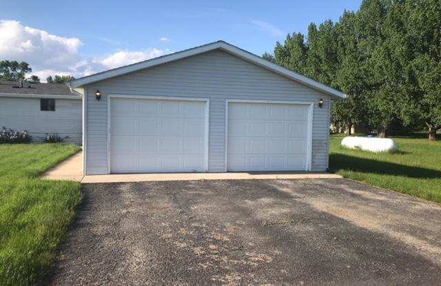 620 Rosie Lane North - 1 Gallery 2