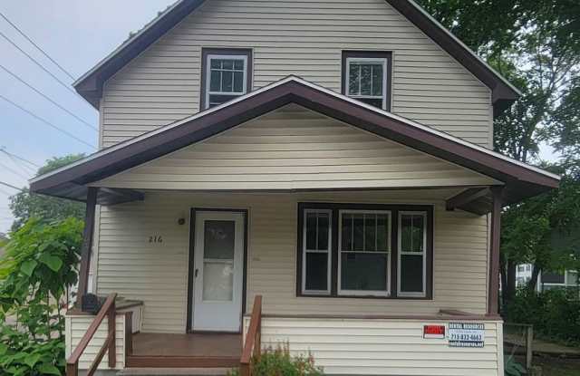 216 8th Ave photos photos