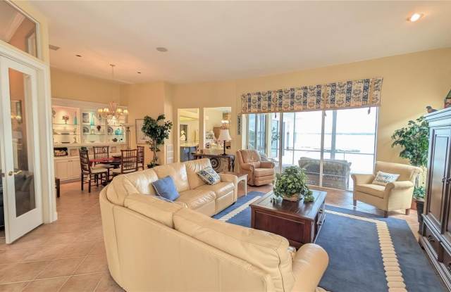 4709 DOLPHIN CAY Lane Gallery 3