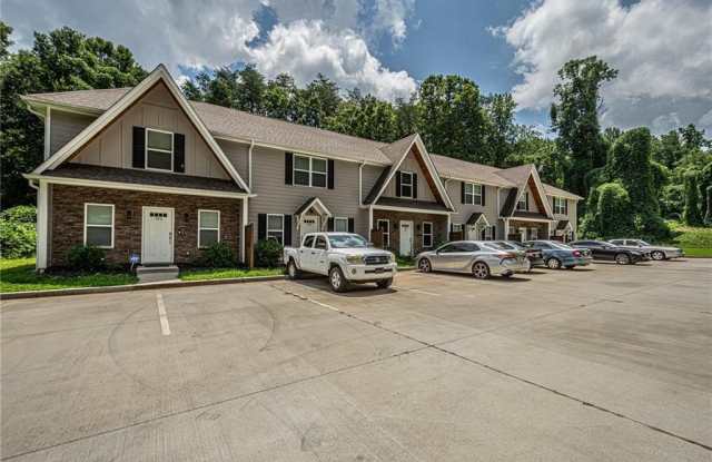 502 Wimpy Mill Road photos photos