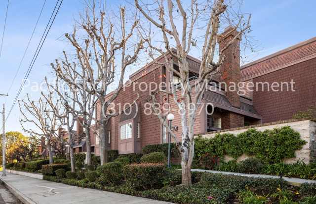 Lush and Lavish Three Bedroom Neatly Tucked Away In The Villa Vallarta Townhouse Community photos photos