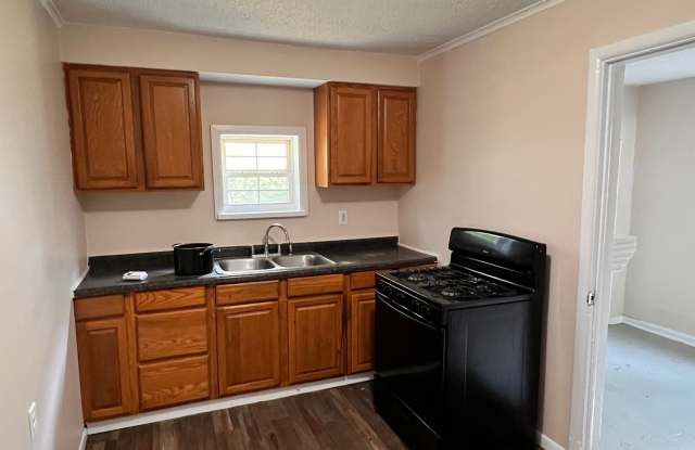 304 W Sexton Rd - 304 West Sexton Road, Columbia, MO 65203
