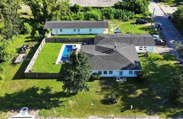 3900 W 17th st photos photos