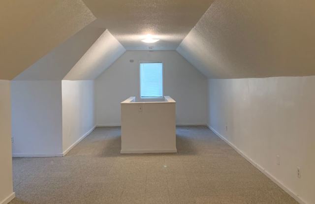 Beautiful 6 bedroom house in Minneapolis!! Gallery 3