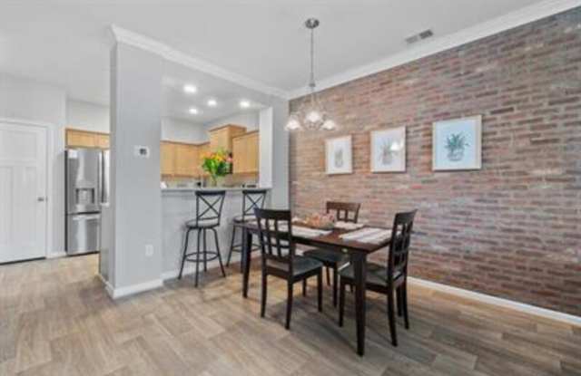 1207 Union Pacific Way photos photos