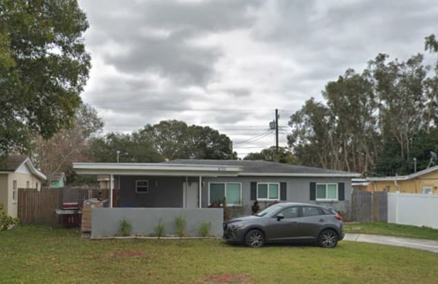 8753 57th St - 8753 57th St N, Pinellas Park, FL 33782