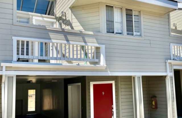 Desirable Pine Creek Condo by CAL POLY, 2 bedroom, 2 Bath + Den and Loft photos photos