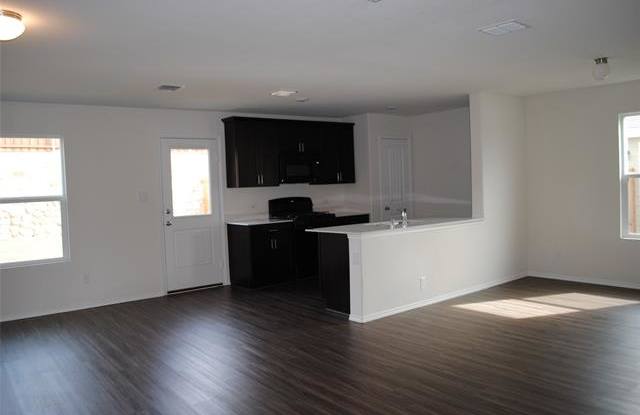 5532 McClelland Gallery 2