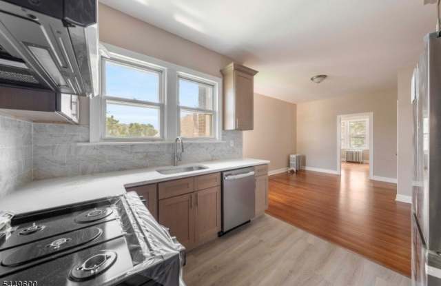 49-51 Caldwell Pl Gallery 2
