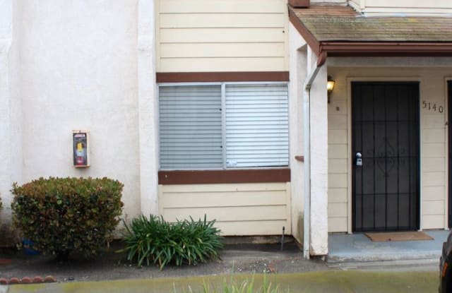 5140 N. River Road #B - 5140 North River Road, Oceanside, CA 92057