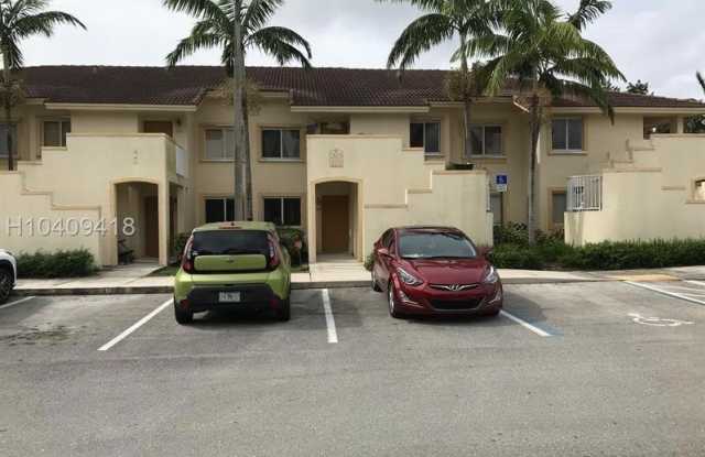 4785 SW 62nd Ave photos photos