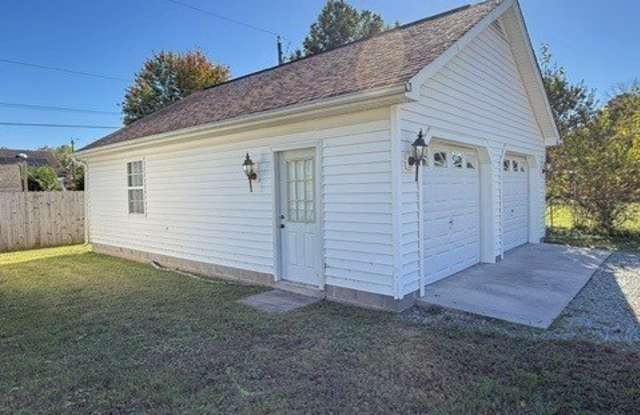 8195 Crestline Lane Gallery 3