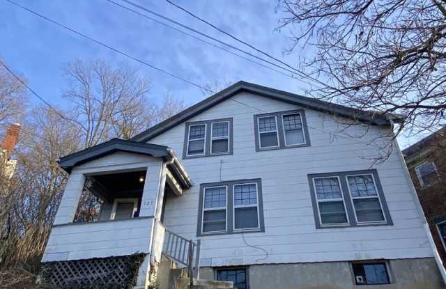 3 Bedroom House In Clifton Near UC's Campus photos photos