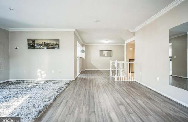 12871 FAIR BRIAR LN #12871 Gallery 3