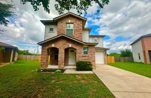 3 BED 2.5 BATH WITH FRESH PAINT AND NEW APPLIANCES!!! photos photos