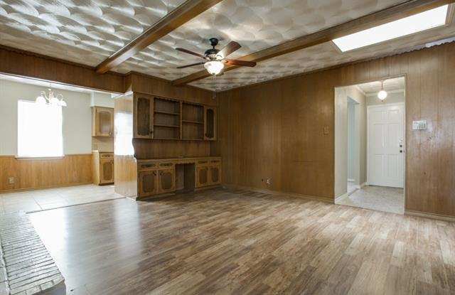 8630 Forest Green Drive Gallery 3