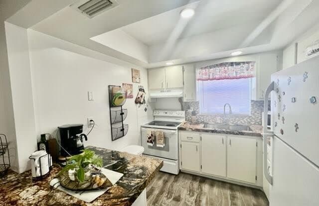 2546 Dudley Drive E - 2546 Dudley Drive East, Palm Beach County, FL 33415