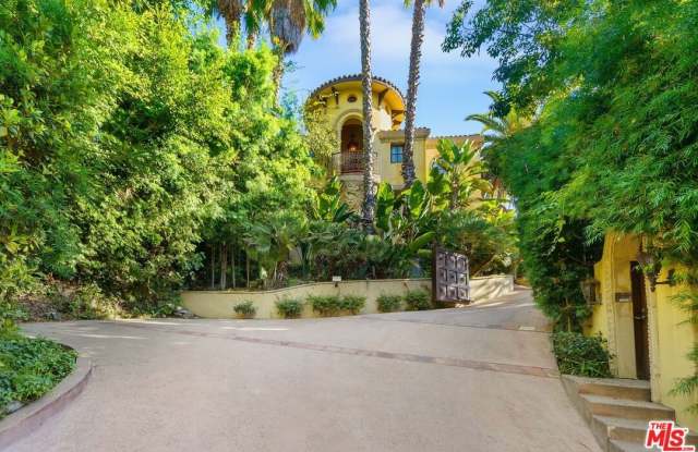 1274 N Clark St - 1274 North Clark Street, Los Angeles, CA 90069