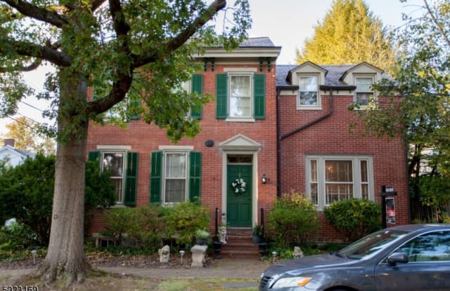 2 JEFFERSON ST - 2 Jefferson Street, Lambertville, NJ 08530